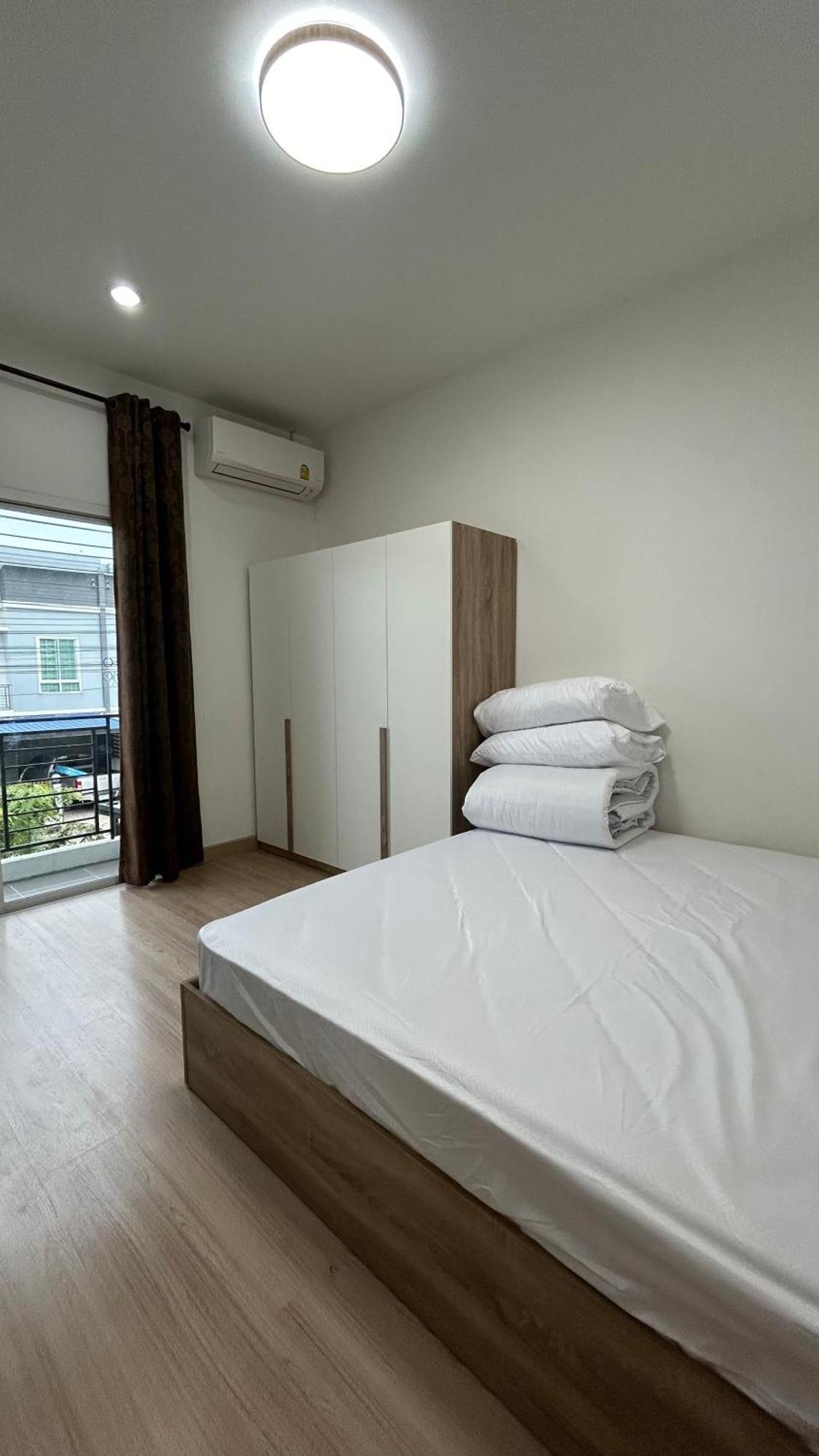 ไนซ์สเตย์ เฮาส์ แอทคลองสาม รังสิต คลองหลวง ปทุมธานี Nice Stay House At Khlong Sam - Rangsit - Khlong Luang - Phathumthani Ngoại thất bức ảnh
